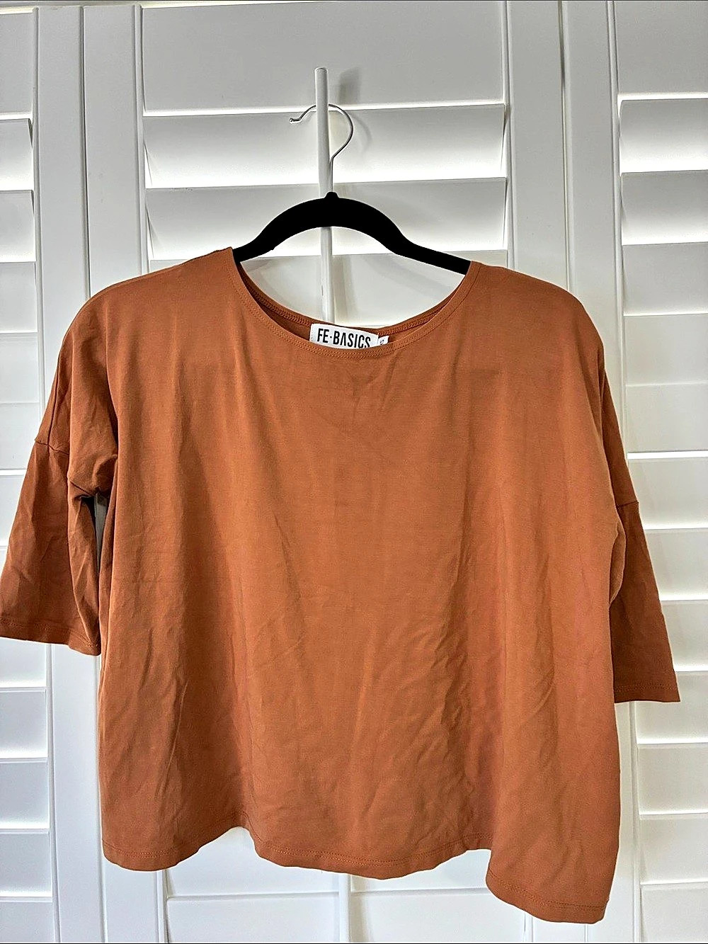 Fighting Eel Basics Short Sleeve Top in Brown Size XS Like New